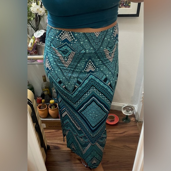 Printed Maxi Skirt - Picture 1 of 3